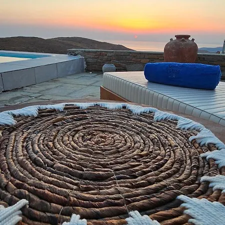 3 Senses Villa *