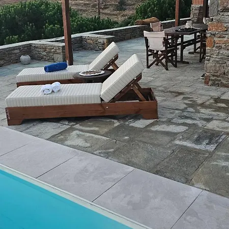 3 Senses Villa Dhriopis